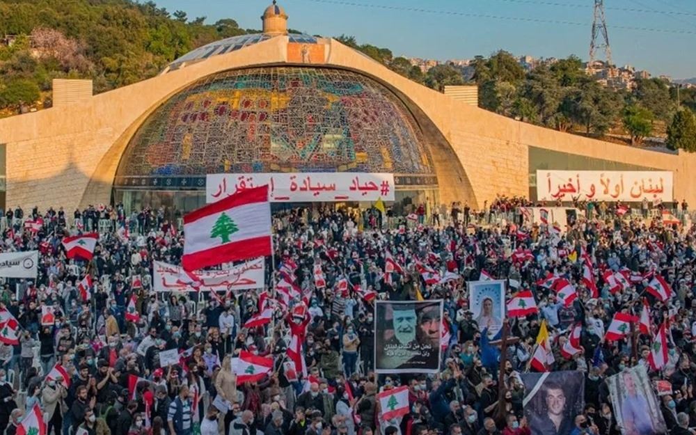 نهاية المسيحيين في لبنان