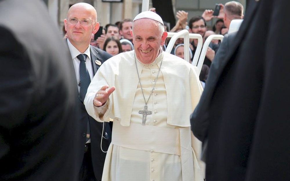 البابا في مرسيليا: زيارة للمدينة المتوسطيّة لا للدولة الفرنسيّة