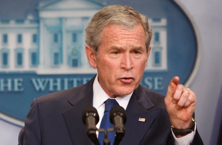 جورج بوش الإبن… حقّق “الهلال الشيعي”