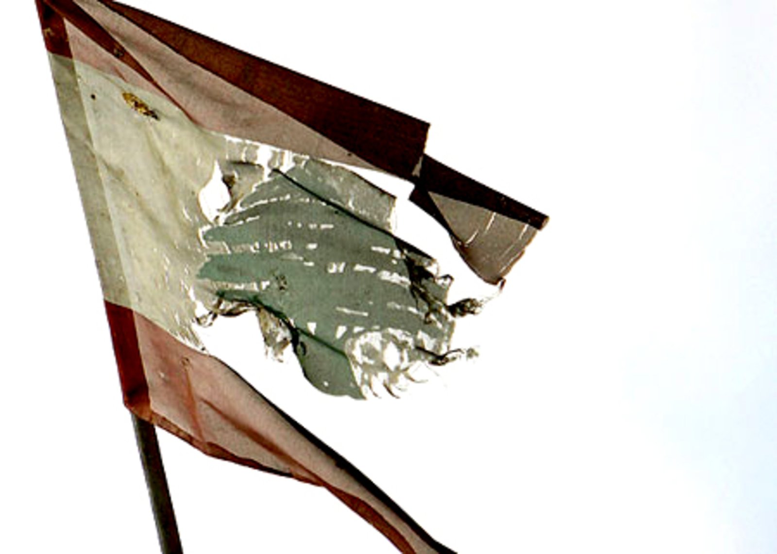 من اغتيال الحريري إلى اسناد طهران: السلاح أداة للهيمنة؟