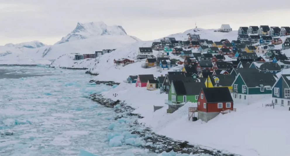 أوروبا ومعضلة غرينلاند: قراءة في سيناريوهات المواجهة والاحتواء