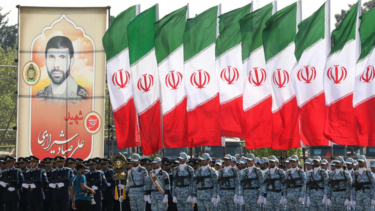 إيران أضعف والمطالب أشدّ