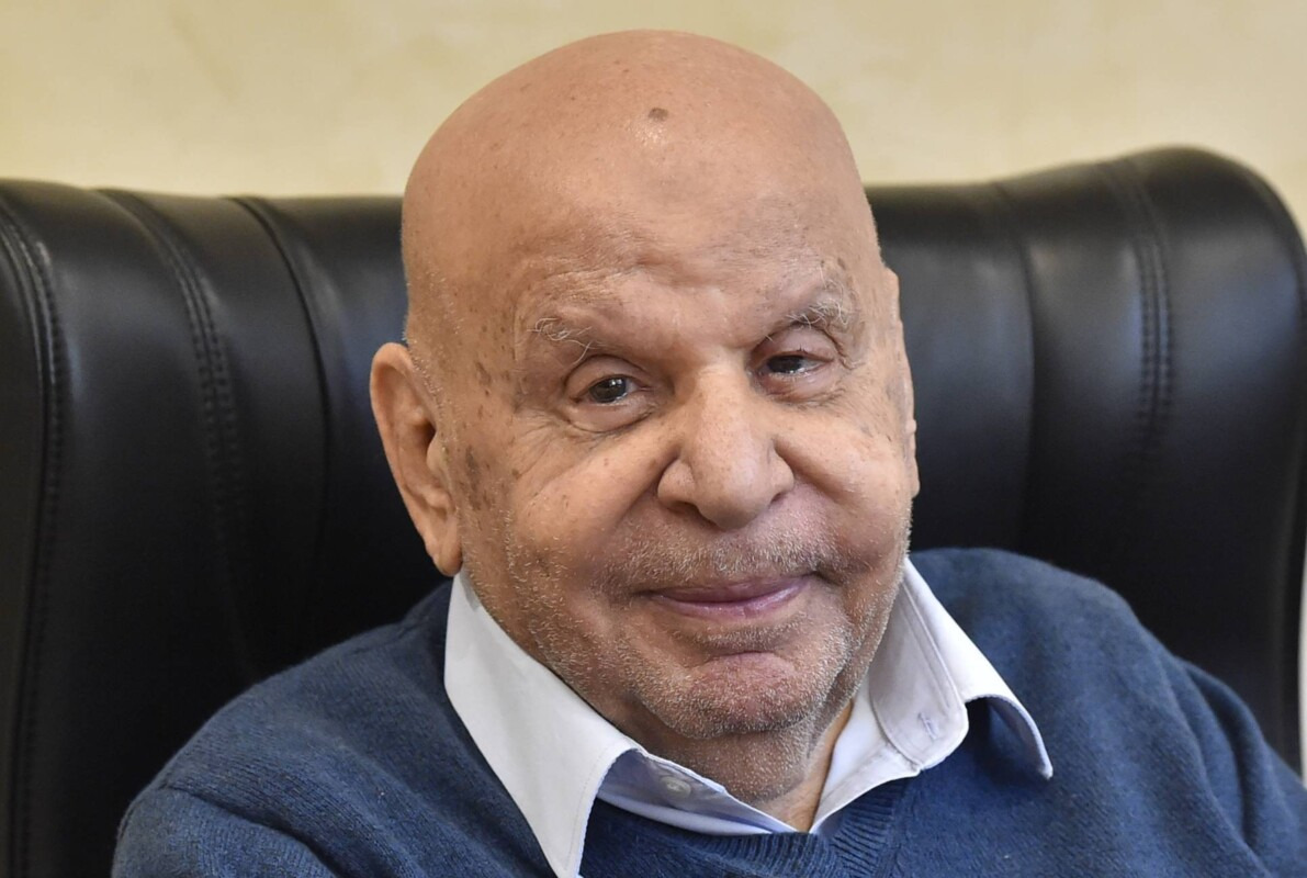 رحل محسن دلّول.. ناقل بريد السّياسيّين