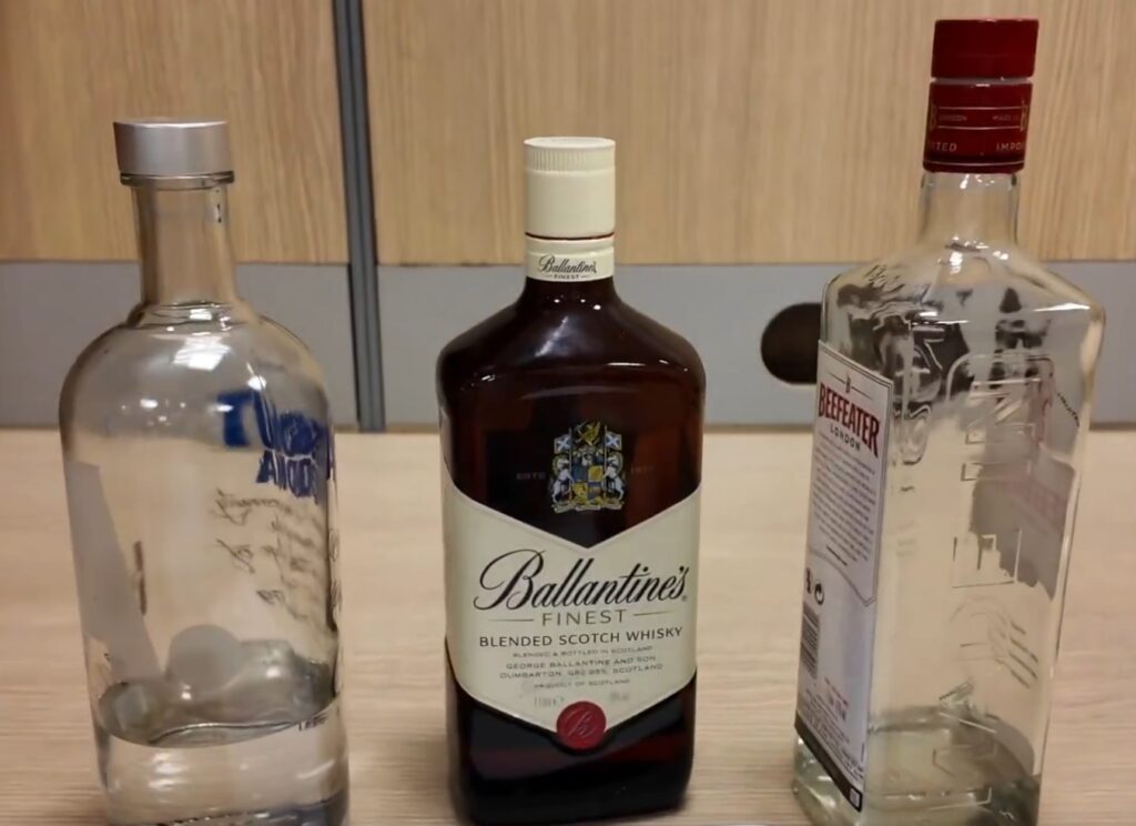 الكويت