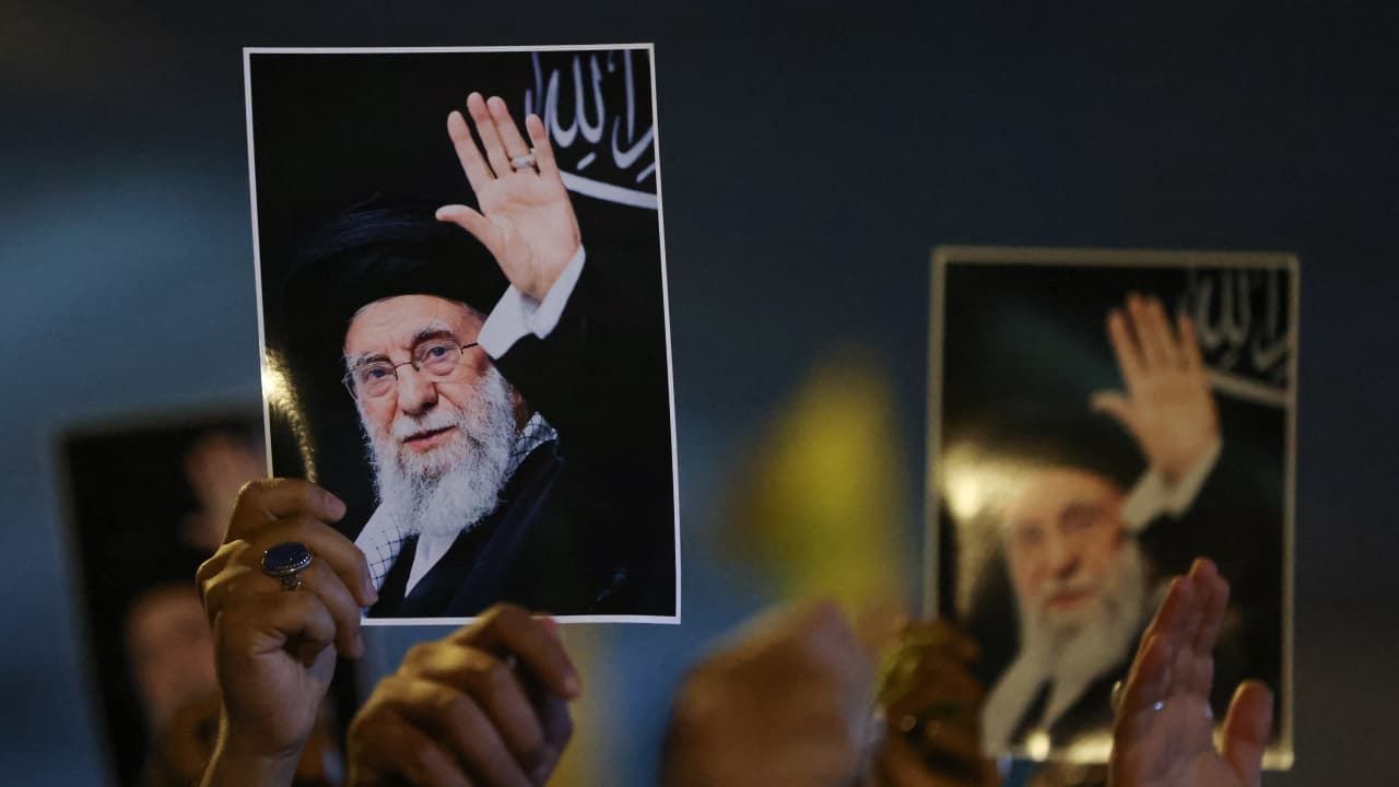 يوم أدرك المرشد نذير 