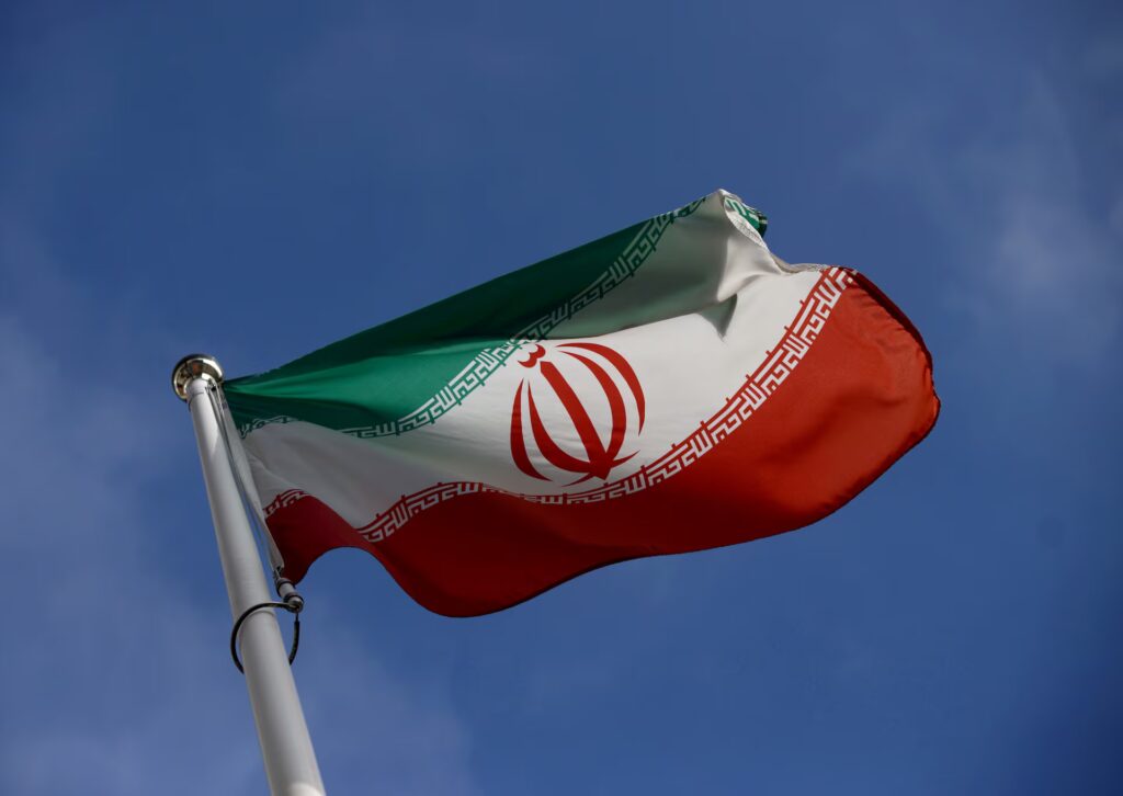 إيران