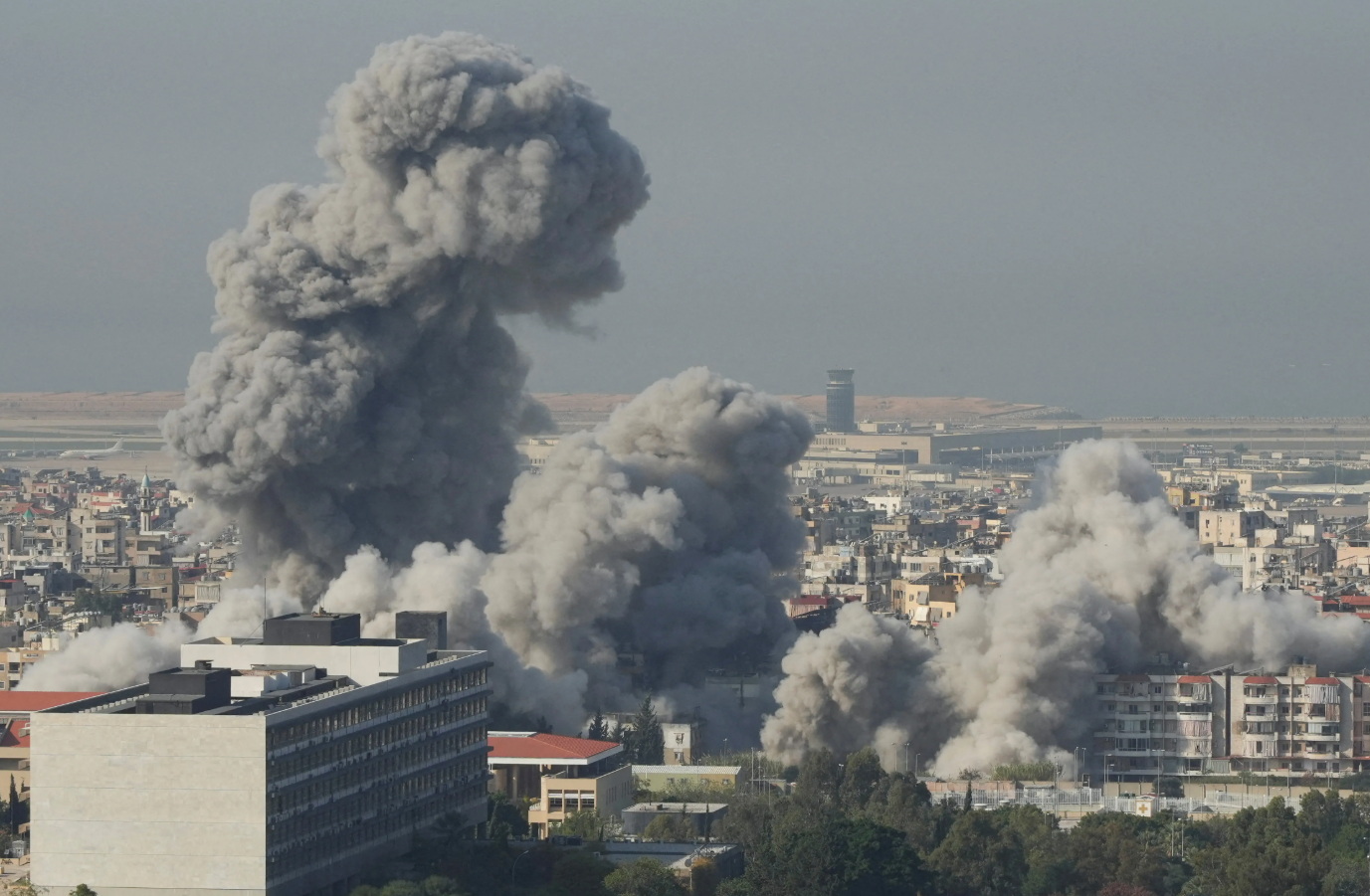 حزام النّار يلفّ السّلطة: تخلٍّ دوليّ عن لبنان